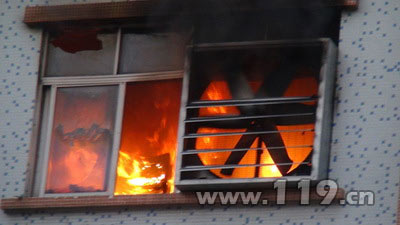 �����ͨ��(sh��)����ƽ�_ ������(y��ng)��(li��n)�W(w��ng)�󾯷���(w��)�\(y��n)�Iϵ�y(t��ng) ������